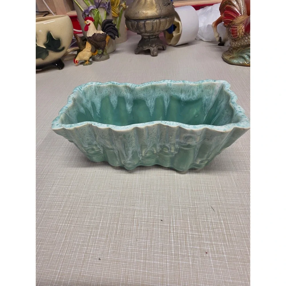 Vintage UPCO USA Ceramic Planter Seafoam Green Drip Glaze Scalloped Trough 825